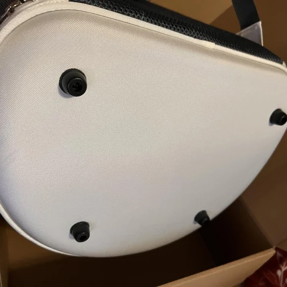 Chic White and Yellow Cat Travel Backpack - Picture 12 of 13